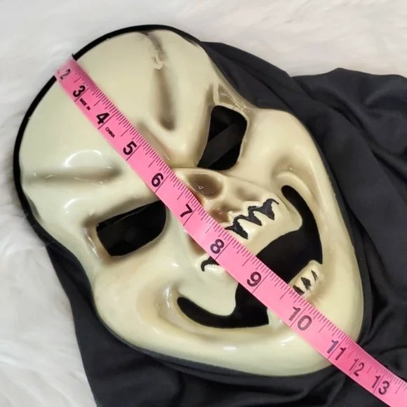 Vintage Y2K Scream Style Skeleton Ghostface Ghost Halloween Mask Molded Plastic - Picture 11 of 11